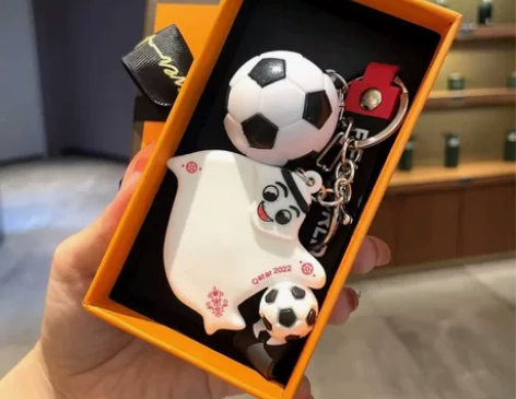 2022新款卡塔尔世界杯吉祥物球迷钥匙扣挂...
