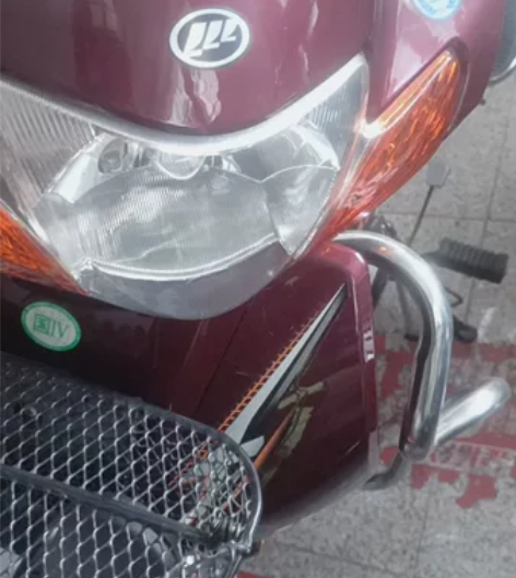 处理库存摩托车全新–国四力帆110弯梁摩托...