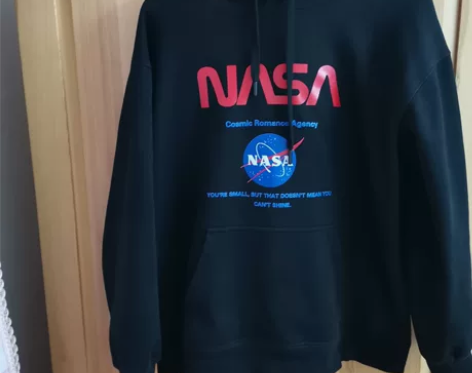 NASA卫衣男士 感兴趣的话点“我想要”和...
