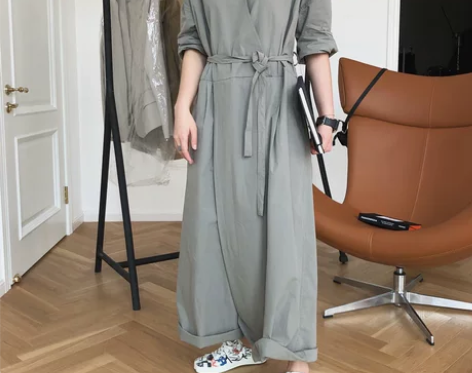 ?日系设计师风V领连体裤高腰阔腿绑带宽松显...