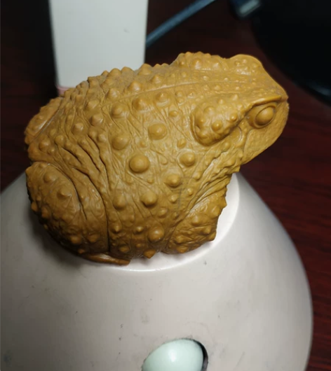 玉雕石雕蟾蜍办公室摆件呱呱来财纯手工雕刻茶...