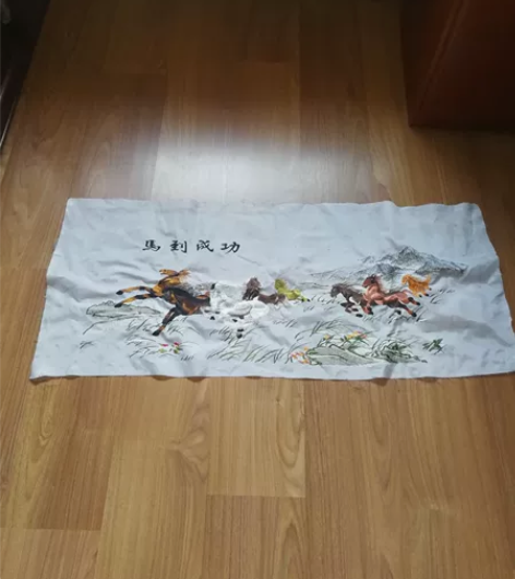 马到成功刺绣画一幅,拍后不退。 感兴趣的话...
