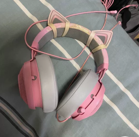 雷蛇北海巨妖专业版V2粉晶，7.1声道，耳...