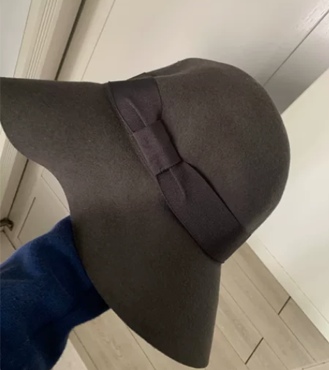 优衣库 羊毛 帽子 礼帽 秋冬 全新 买回...