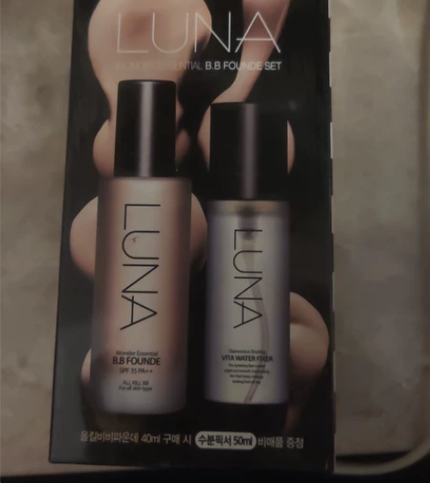 luna全新粉底套装，全新已过期，不退不换...