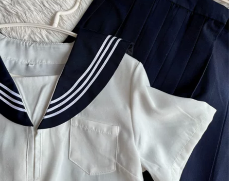 库库嘟42m白三本校供基础jk群 标价送平...