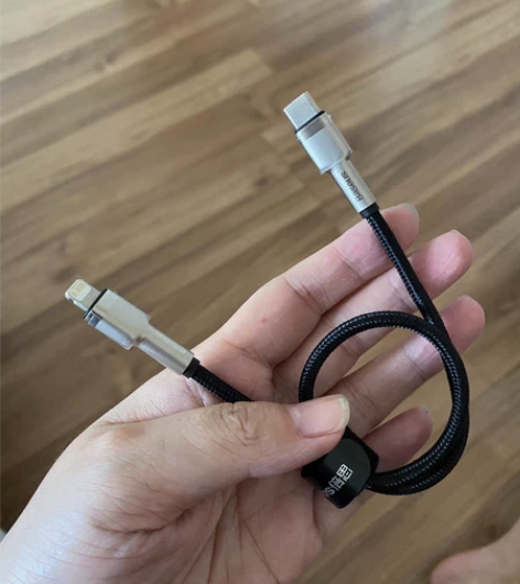 倍思苹果数据线PD快充20W充电器线Typ...