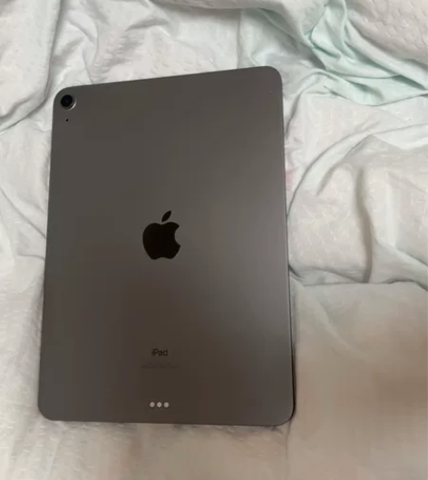iPad Air4 64GB 深灰色很高级...