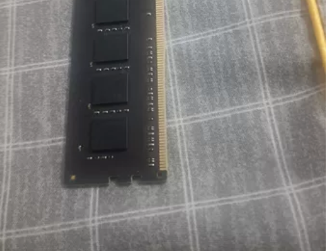 芝奇DDR4 8GB/2133 点不亮，没...