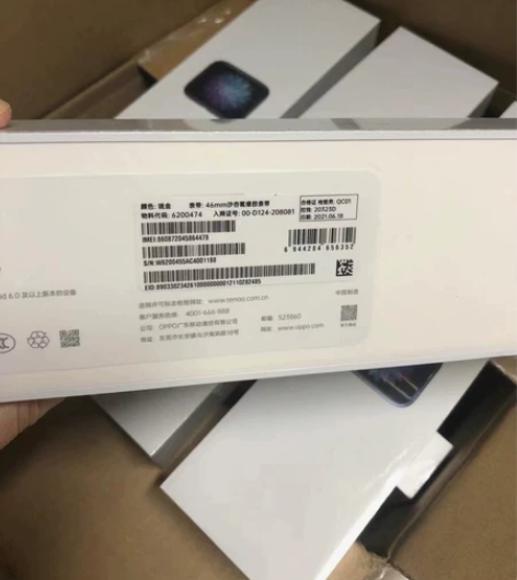 批量出oppp Watch 46mm 金色...