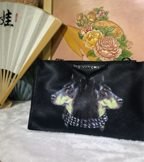 全新女包 手拿包 信封包 复古手抓包 狗头...