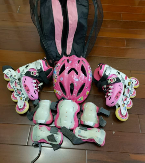 斯凯钉儿童滑轮鞋（最大放到38）加整套护具...
