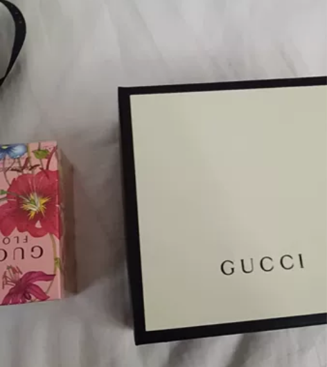 ?出～代友出 只换汉服 只换汉服 Gucc...