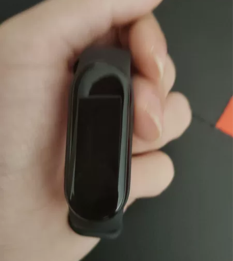 小米手环6，用了不到半天，京东买的买错了才...