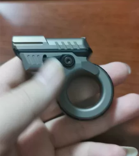 阿祖EDC，阿祖沙色限量119号，仅拆把玩...