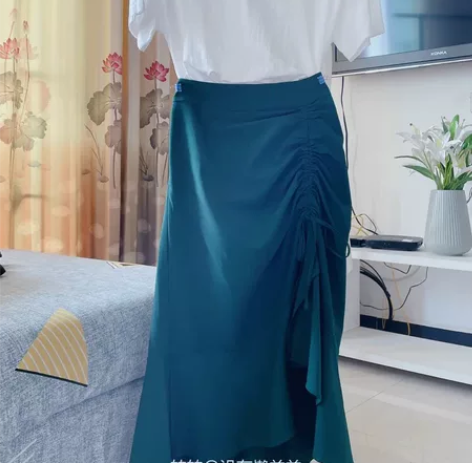 墨绿色高腰抽绳鱼尾裙半身裙L码，全新的，搭...