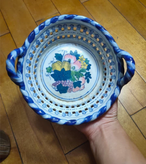 镂空花篮瓷器，全品，标价包邮，不议价，喜欢...