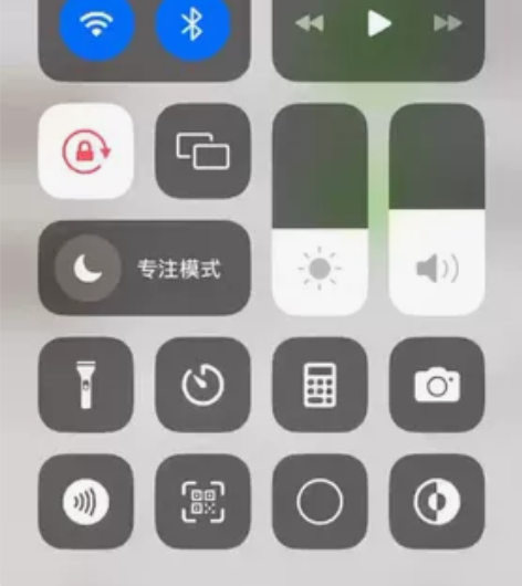 iPhonex，64，国行，换过电池，85...