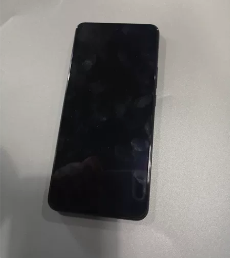 帮朋友出一台红米K50至尊版，黑色，容量1...