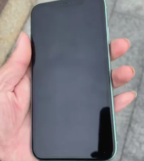 999新的苹果11 128g绿色 机器全员...