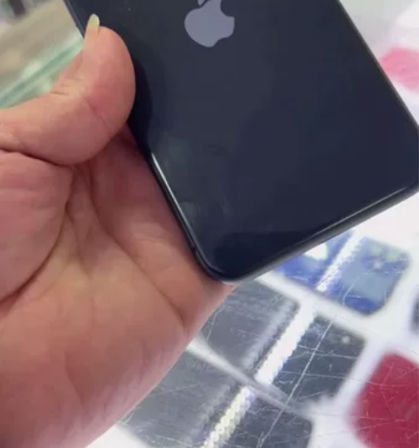 苹果11，64G，备用机，杠杠滴 感兴趣的...