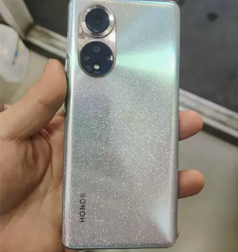 荣耀50 8-256  初雪水晶   后摄...
