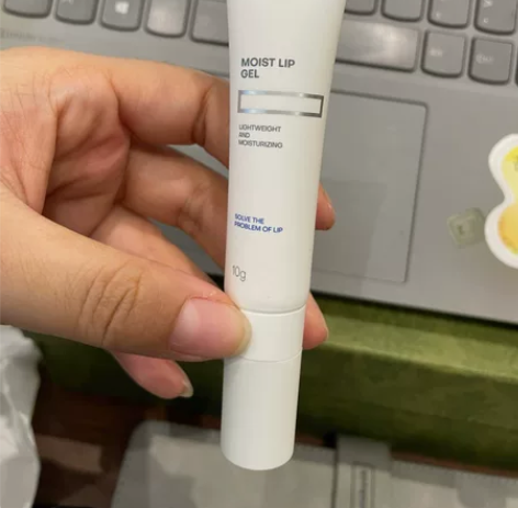 【全新未拆封】ROPO唇部精华唇乳润唇膏去...