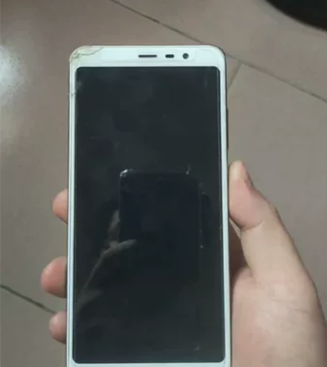 海信HLTEM800 H11青春版智能手机...