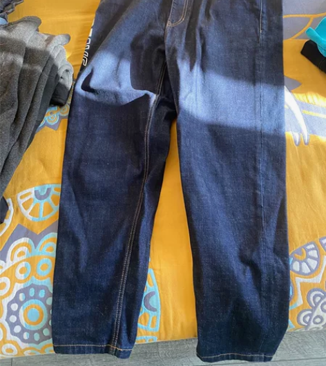 男士休闲牛仔裤,几乎全新 感兴趣的话点“我...