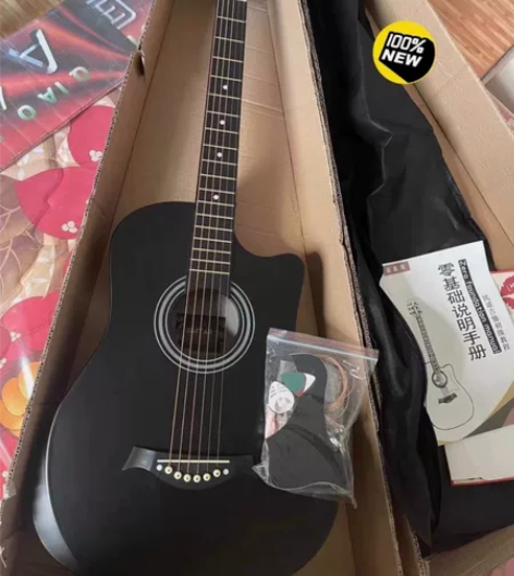 转让原价一千多的全新单板吉他！性价比秒杀某...