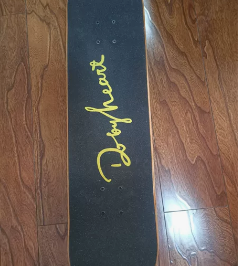 前年购入的dbh滑板，买的时候价格是350...