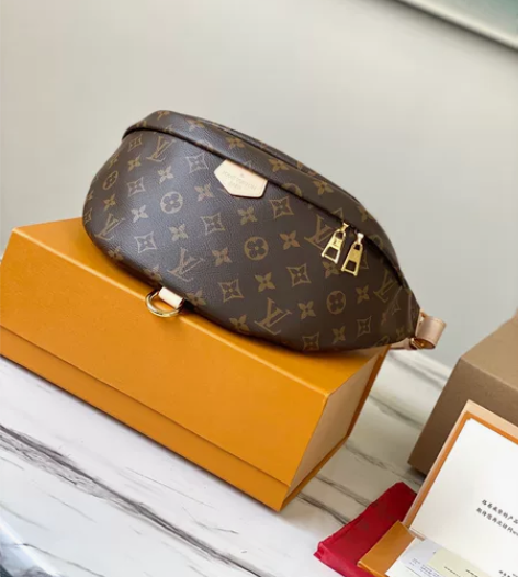 LV路易威登老花胸包 腰包 男士包 女包 ...