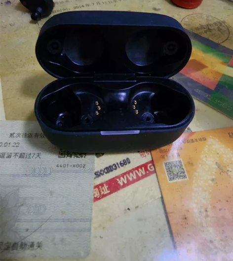 索尼wf1000-xm4充电仓95新，购入...