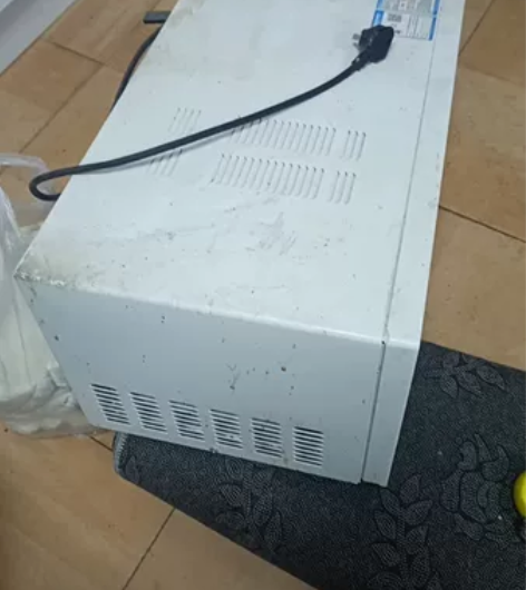 格兰仕微波炉，新的买的500块钱，23升容...