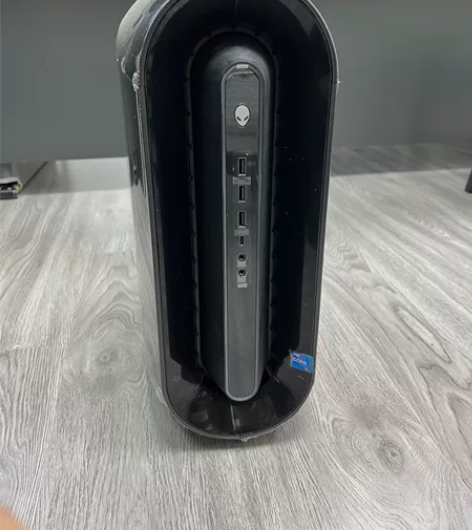 刚买不久的自用台式爱机 顶级 外星人主机 ...