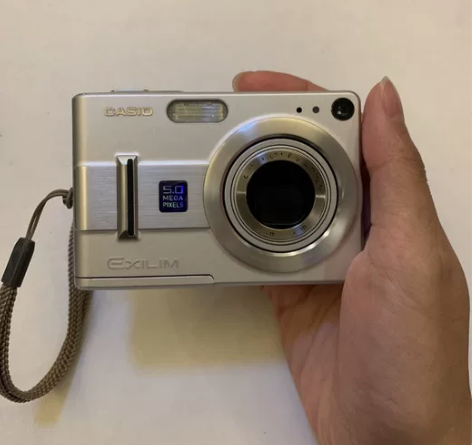 出卡西欧 z55 网红机 因为换了相机99...