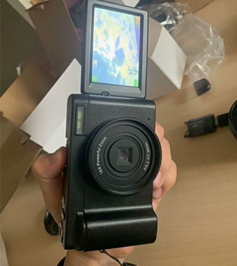 【全新！】电子变焦美颜相机WIFI可连接潜...