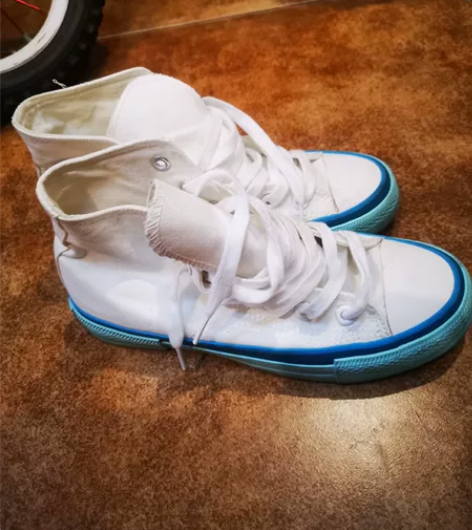 匡威高帮板鞋 感兴趣的话点“我想要”和我私...