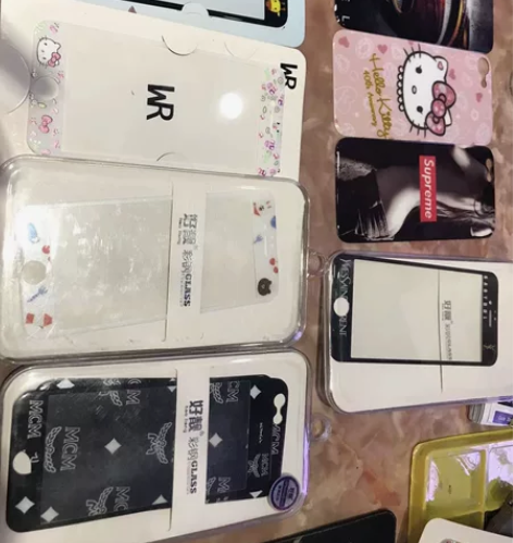 钢化膜小7 8  小6各3个10元3对前后...