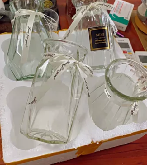 12.9元4只花瓶包邮高颜值北欧风插花养水...