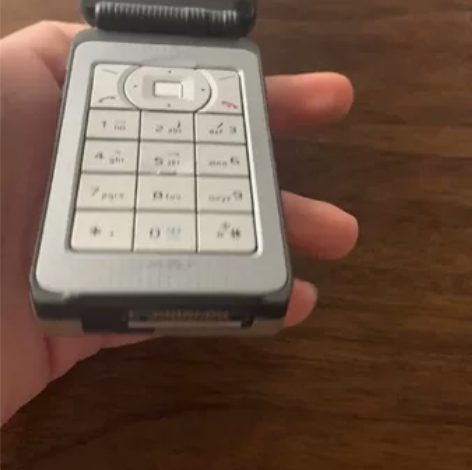 诺基亚6170 不锈钢手机 翻盖 双屏 国...