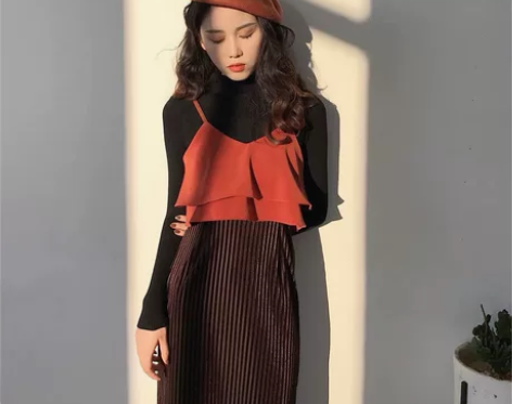 2022年新款法式小众别致高级感长裙女早秋...