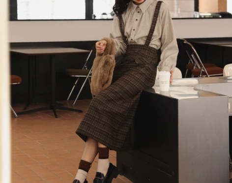 若溯格纹毛呢背带裙女2022新款秋冬格子呢...