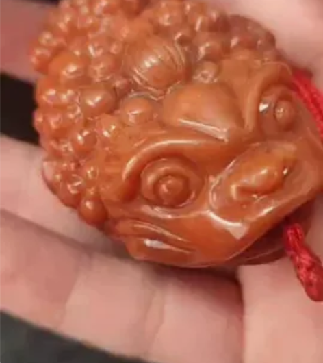 个人收藏精品黄河玉雕，纯手工打造招财吸财金...