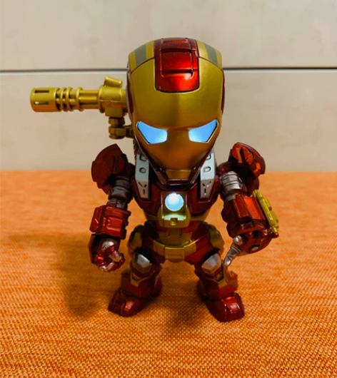 复仇者联盟钢铁侠Q版手办 模型车载摆件玩具...