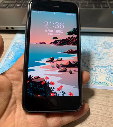 64g苹果8美版已黑解，，所有功能正常，i...