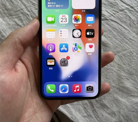 iphone x 国行64g女朋友自用换了...