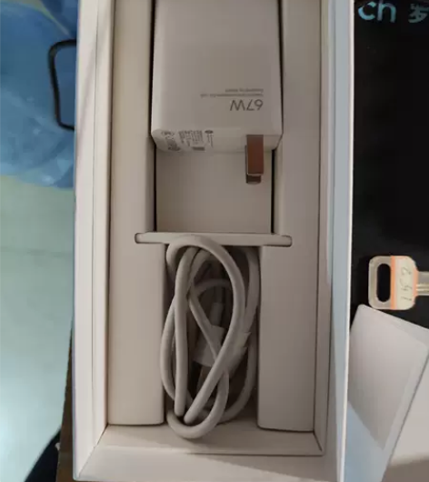 小米12 原野绿 12+2567月左右购入...