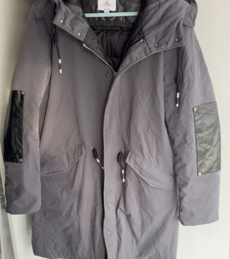 男士羽绒服，外面是防风冲锋衣面料，软皮肘护...