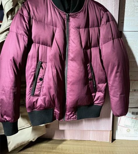 gxg男士羽绒服170/M 酒红色不够大了...